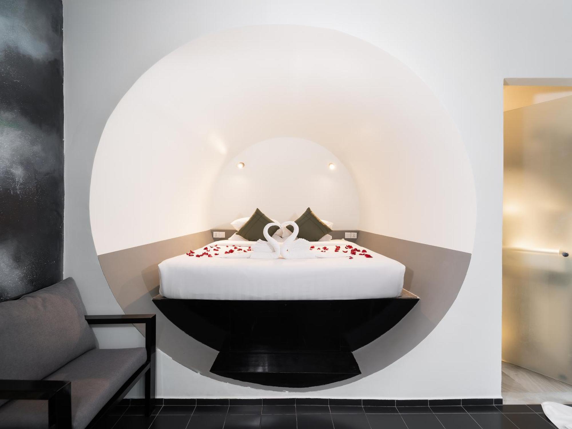 Tunnel Urban Retreat Hotel Сием Реап Екстериор снимка