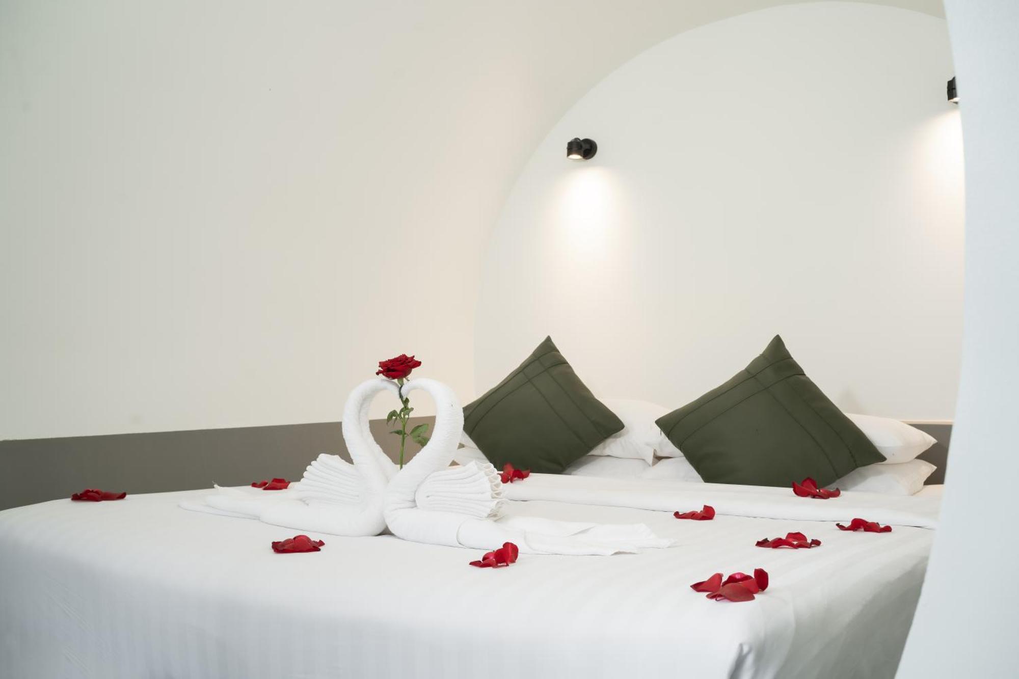 Tunnel Urban Retreat Hotel Сием Реап Екстериор снимка